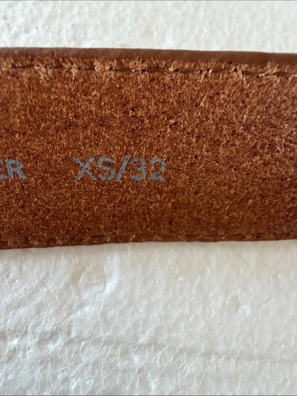 NWT Genuine Leather Men's soft Tan Belt - Classic Casual Style XS 32